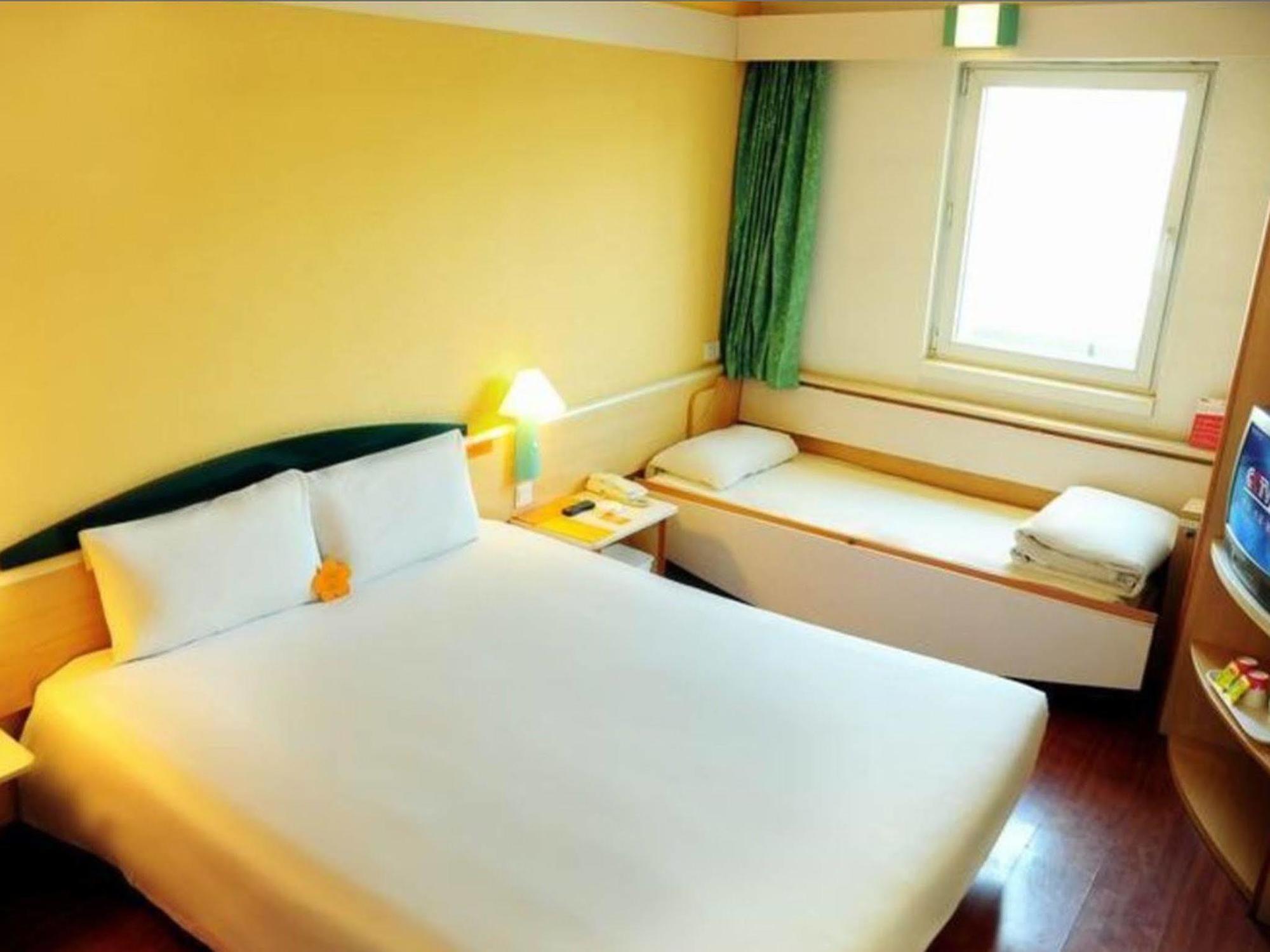 Ibis Tianjin Teda Hotel Eksteriør billede
